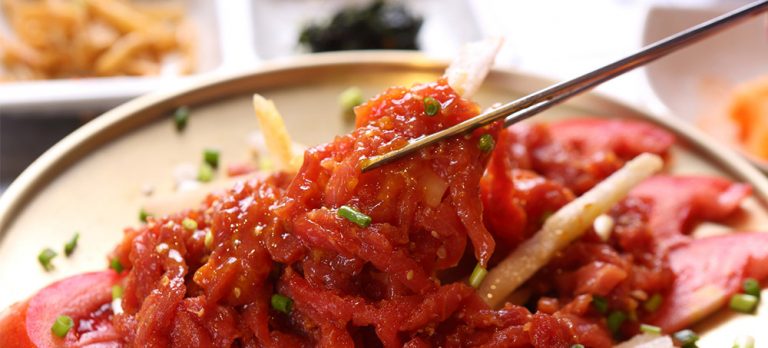 명동맛집 오다리집의 또 다른 대표메뉴 한우육회 yuk 3 768x348