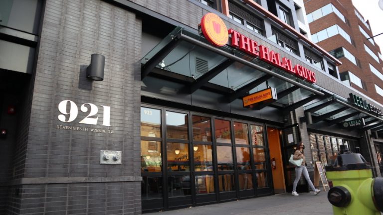 outside photo The Halal Guys fast food halal food neat me halal restaurants near me halal meat indian halal restaurants near me 768x432