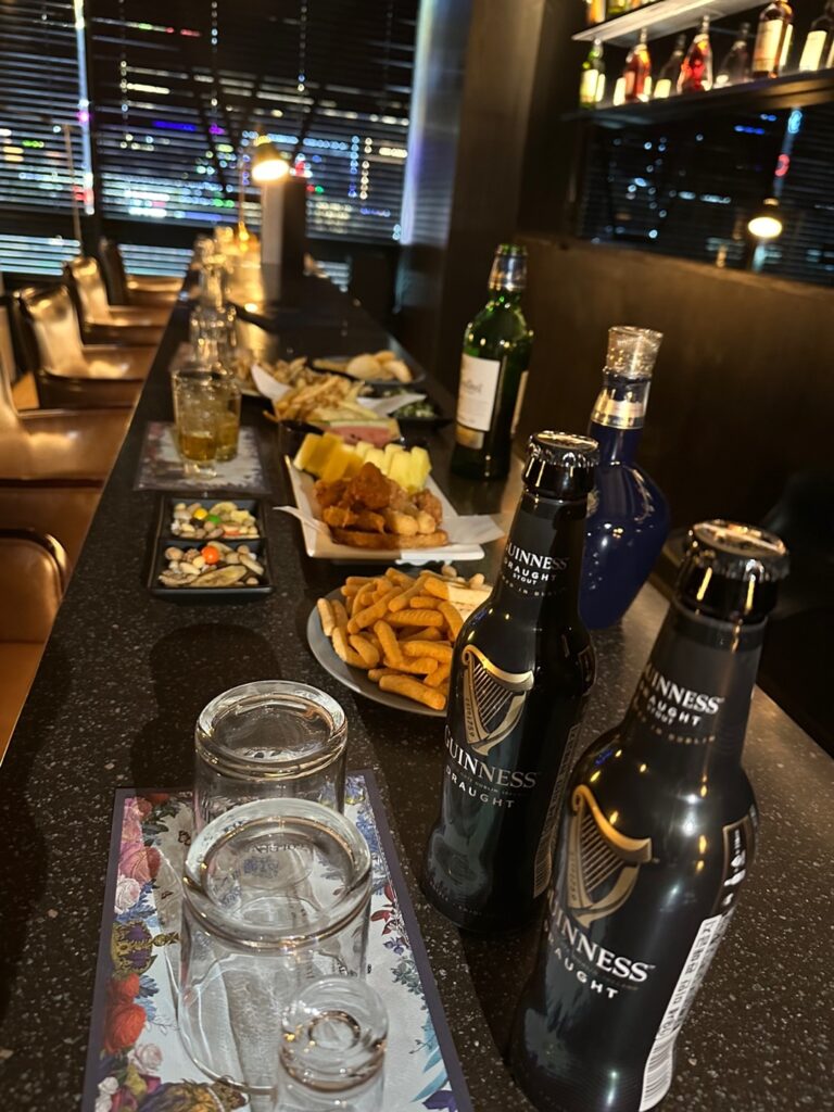 VIP bar 송도모던바 송도착석바 송도비즈니스바 송도분의기좋은술집 센트럴파크 좋은 술집 센트럴파크 좋은 술집 아가씨 768x1024