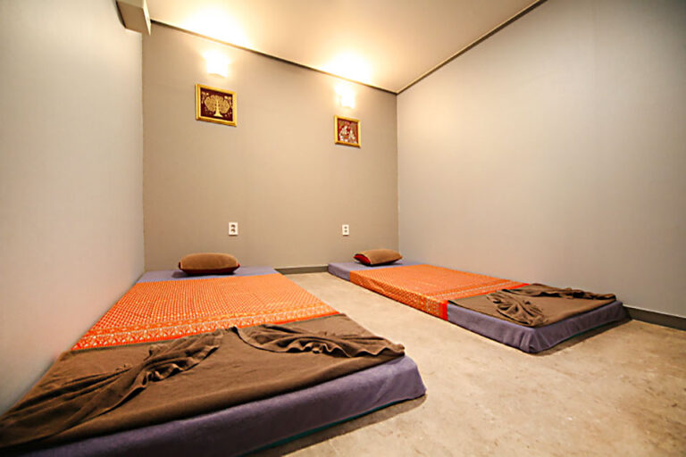 내부사진 아로마 스웨디시 영화 영화동 마사지 잘 하는곳 영화동마사지 영화동스웨디시 마사지샵 수원 스웨디시 추천 768x512