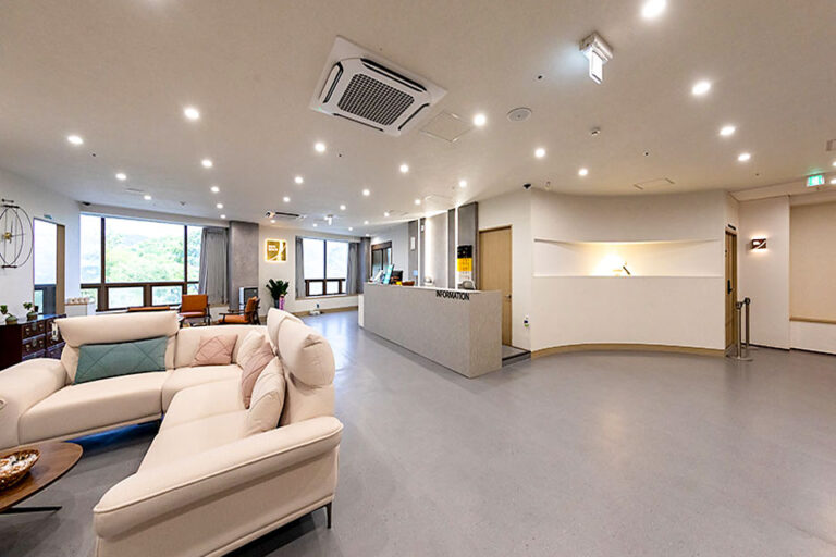 내부사진 1 민락동마사지 민락동호텔식마사지 스웨디시관리 마사지 전신마사지 호텔식마사지 768x512