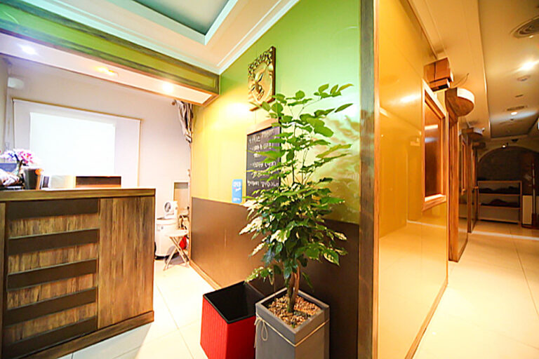 내부사진 1 디오빌 휴타이 아로마마사지 타이마사지 마사지 서초 타이마사지 서비스 768x512